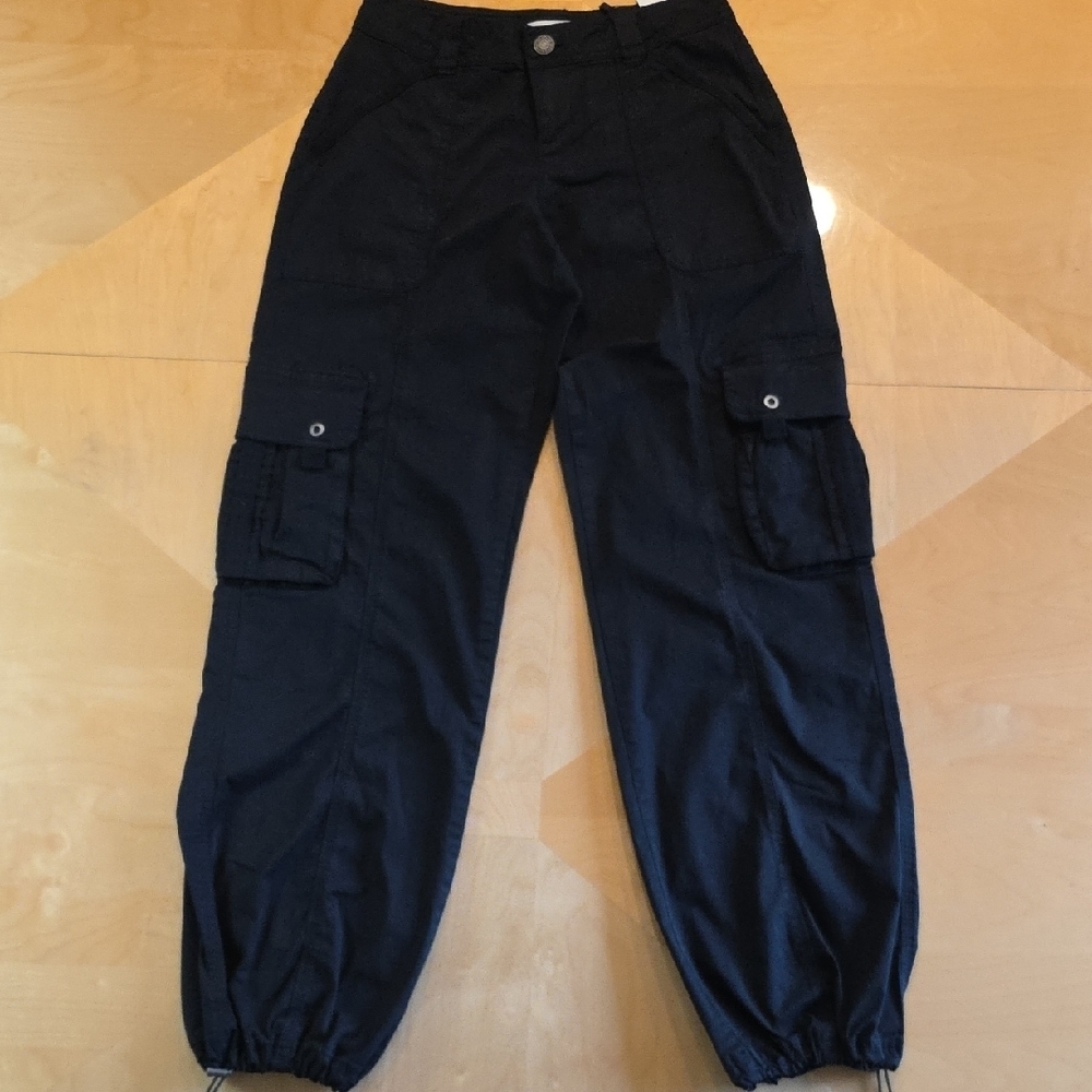 Garage - Chicago Low Rise Cargo- Shade Jet Black.NWT. Size 1
